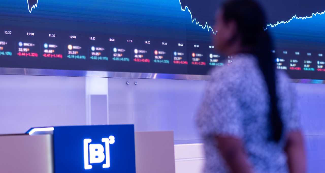 Ibovespa inicia a semana em queda após recuo do IBC-Br e desvalorização da Petrobras - Imagem do artigo